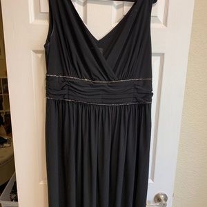 Black V-Neck Rhinestone Cocktail Dress